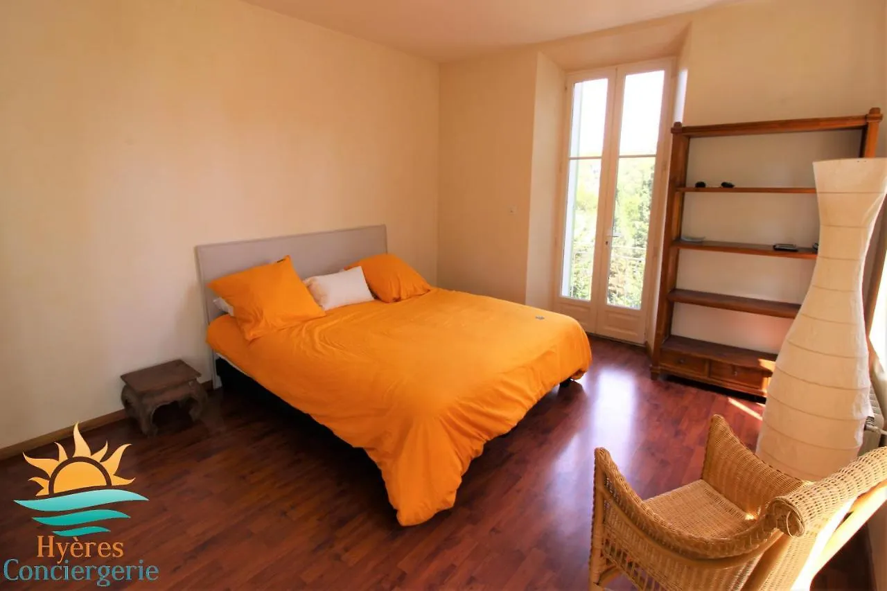 Maison Historique Hyères-Costebelle PK/WIFI Villa Francia